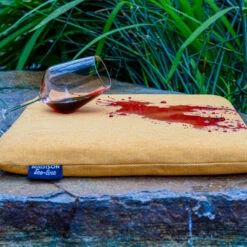 Madison - Bankkussen 110x48 - Rood - Bordeaux Recycled Canvas -Madison Verkoopwinkel 1000081704 0102